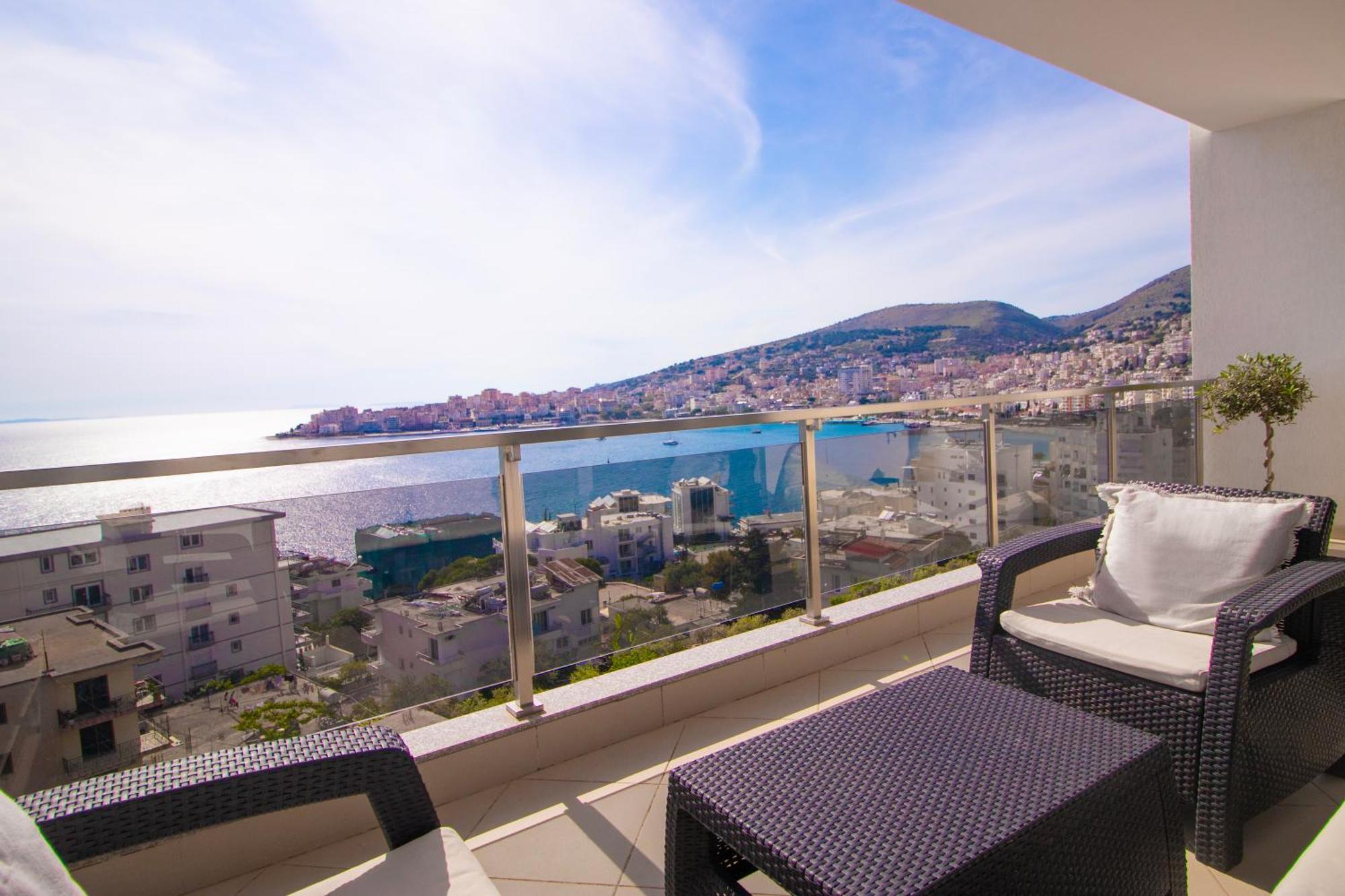 Apartment Modern Seaview Sarande
